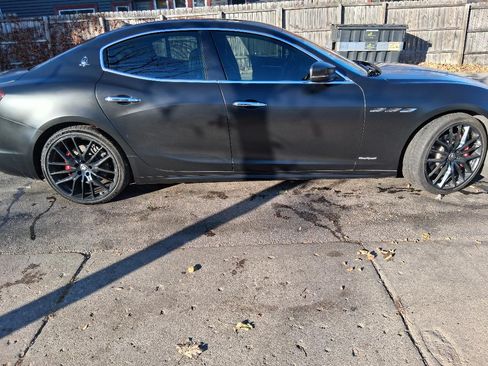 Used 2018 Maserati Ghibli S GranSport image 5