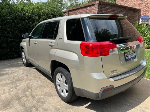 Used 2013 GMC Terrain SLE image 5