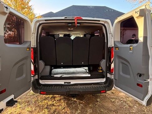 Used 2019 Ford Transit 350 XLT image 18