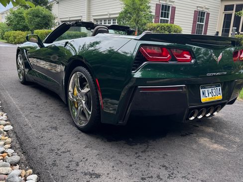 Used 2014 Chevrolet Corvette Stingray Convertible w/ 3LT Preferred Equipment Group RWD image 28