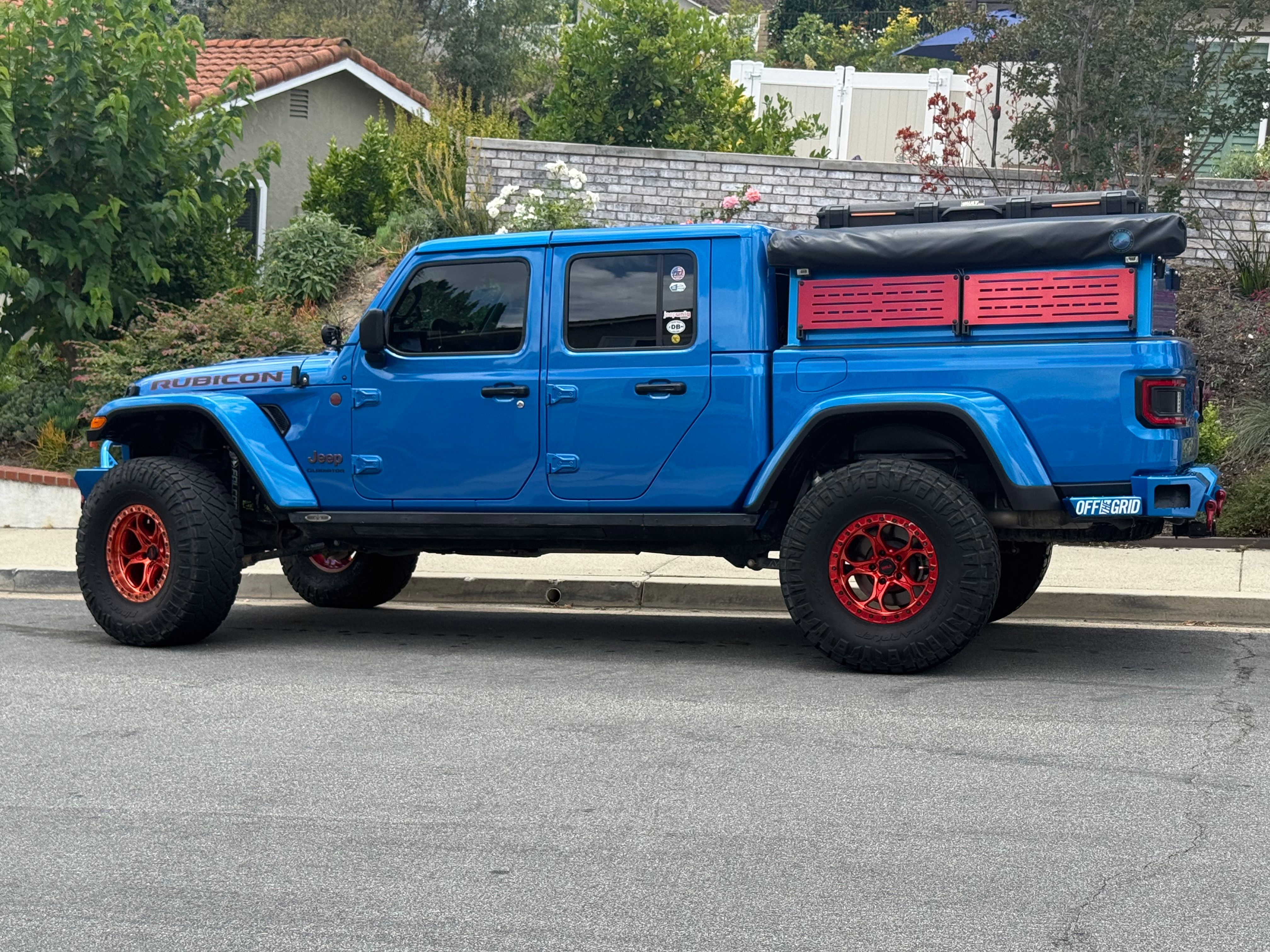 Used 2021 Jeep Gladiator Rubicon AWD/4WD image 17