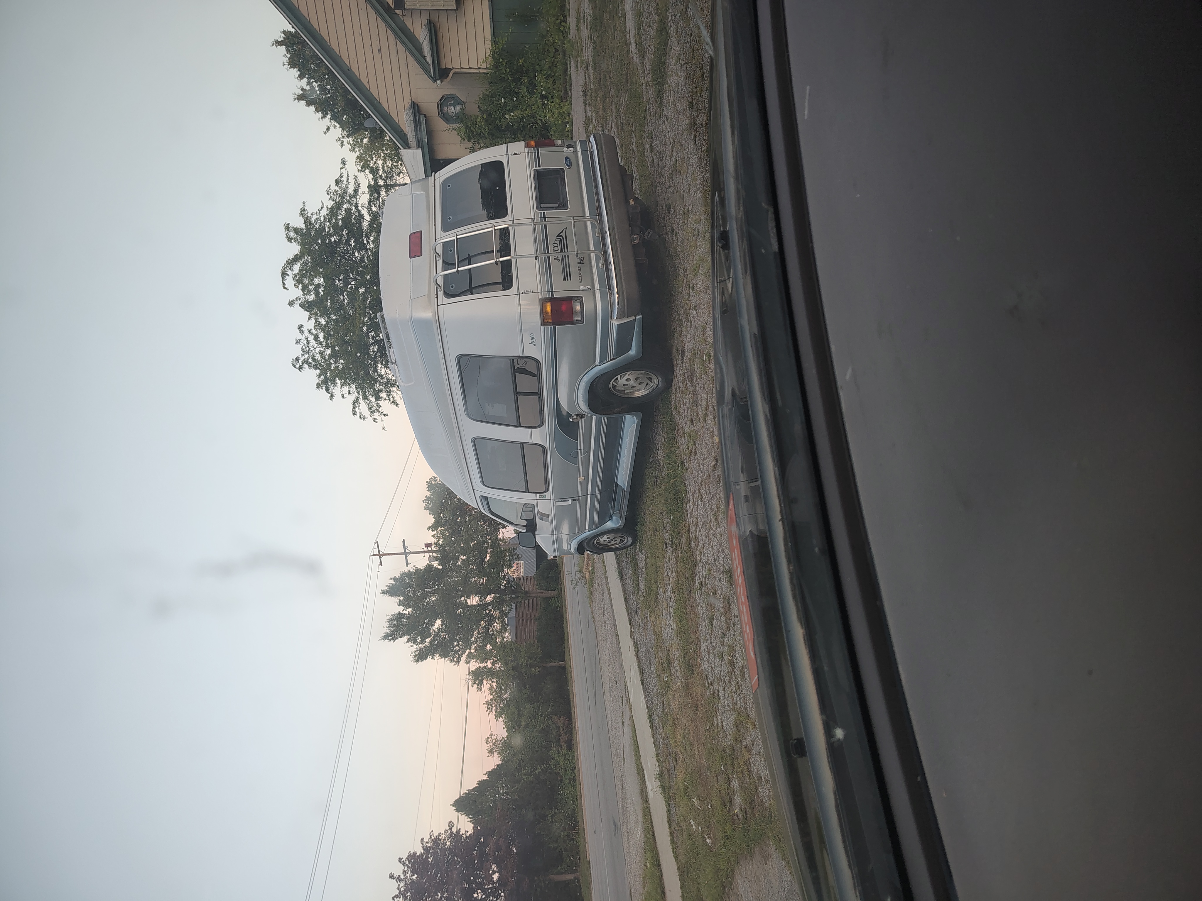 Used 1994 Ford E-150 and Econoline 150 RWD image 9