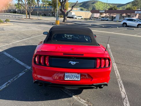 Used 2022 Ford Mustang Premium image 20