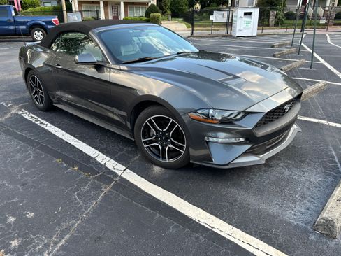 Used 2018 Ford Mustang Premium w/ Equipment Group 201A RWD image 2