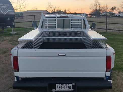 Used 1996 Ford F350 2WD Crew Cab image 5