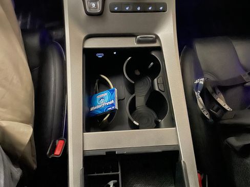 Used 2022 Hyundai Palisade Calligraphy image 8