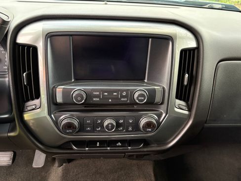 Used 2018 Chevrolet Silverado 1500 LT w/ All Star Edition image 18