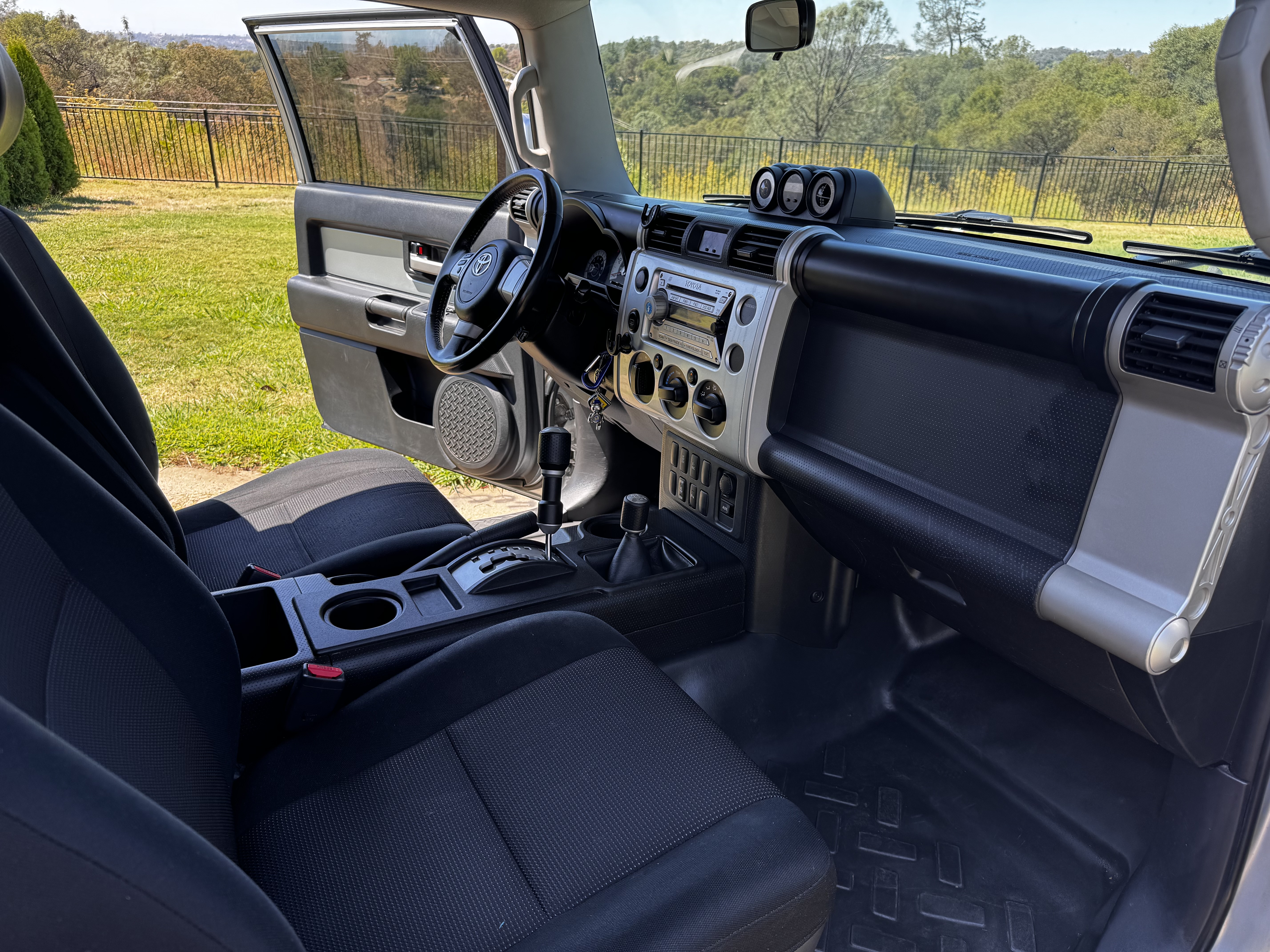 Used 2007 Toyota FJ Cruiser 4WD image 13