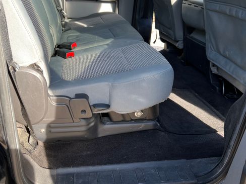 Used 2016 Ford F250 XLT w/ XLT Interior Package image 15