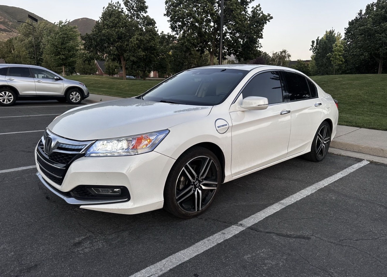Used 2014 Honda Accord Plug-In Sedan image 6