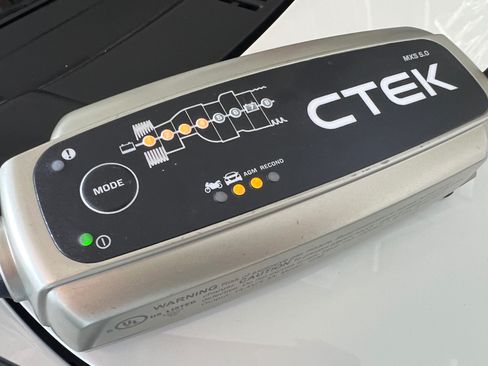 Used 2013 Toyota Prius C Two image 26