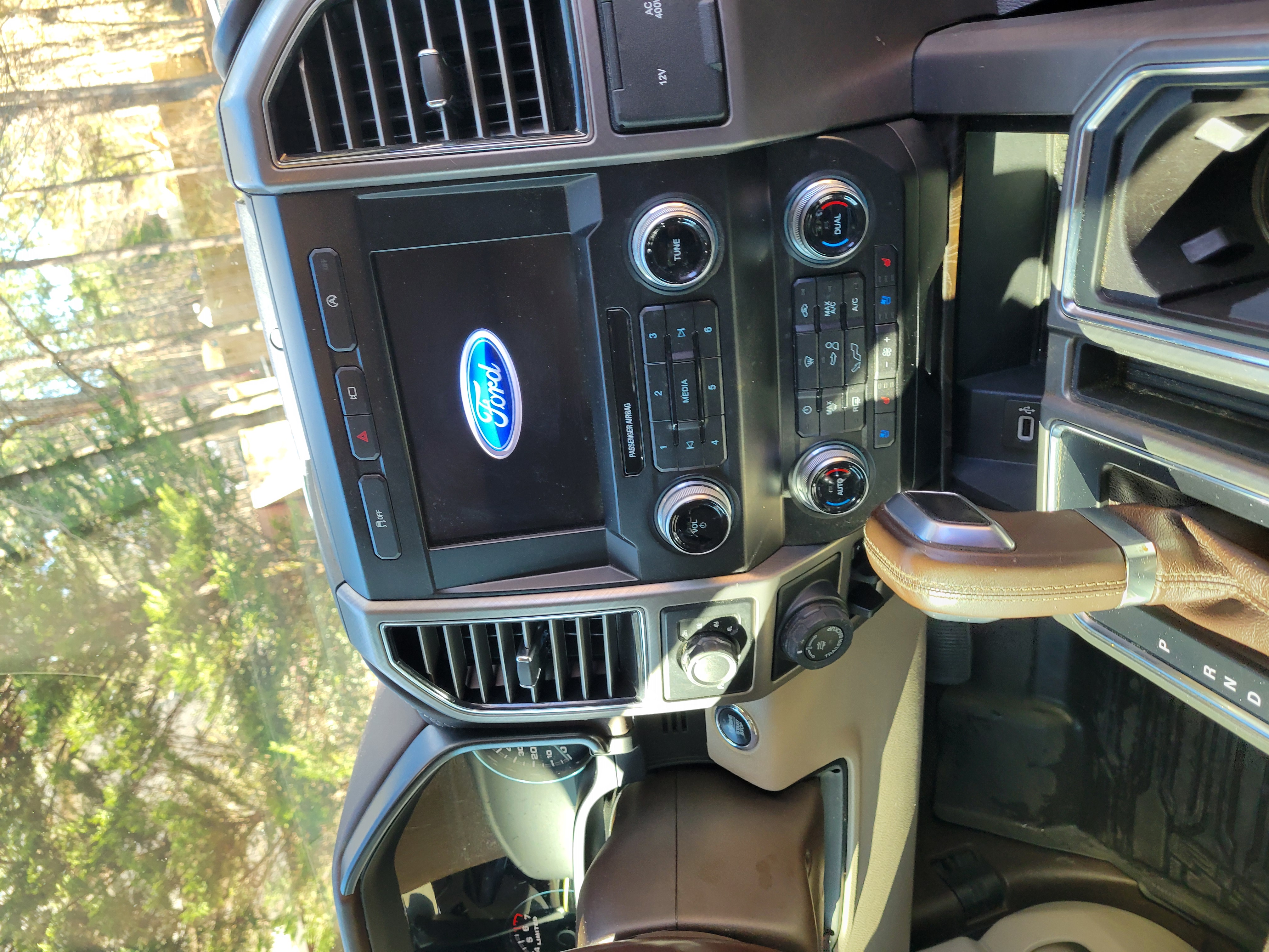 Used 2019 Ford F150 Limited w/ Trailer Tow Package AWD/4WD image 6