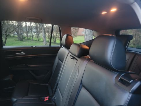 Used 2019 Volkswagen Atlas SE image 4