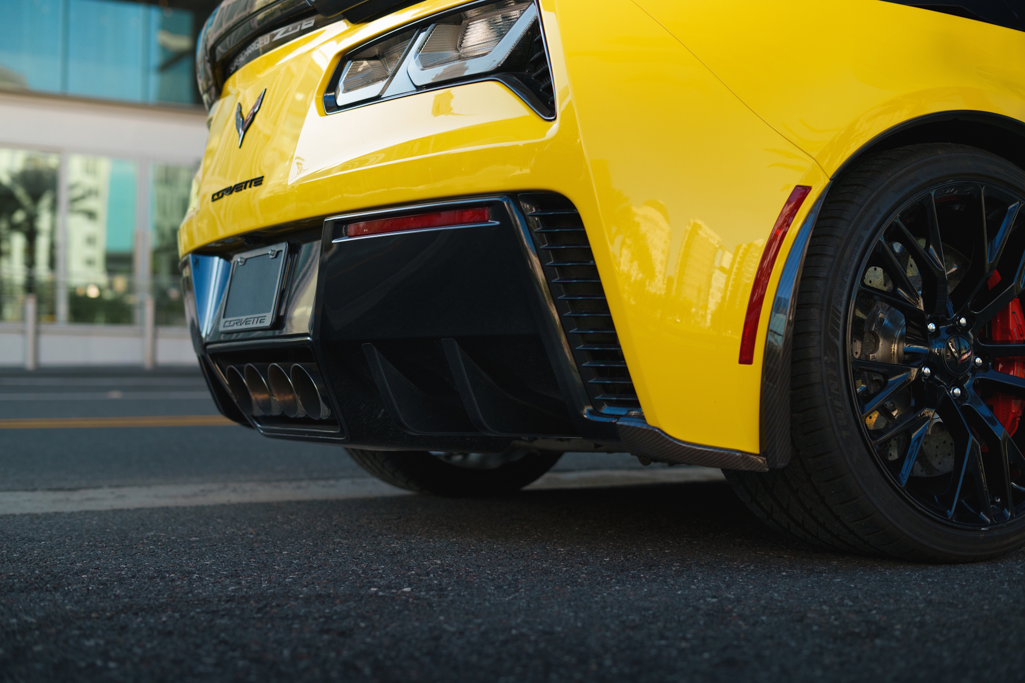Used 2017 Chevrolet Corvette Z06 RWD image 14