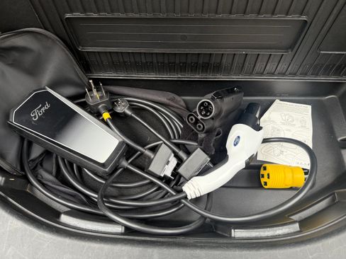 Used 2022 Ford F150 Lightning Pro w/ Tow Technology Package image 30