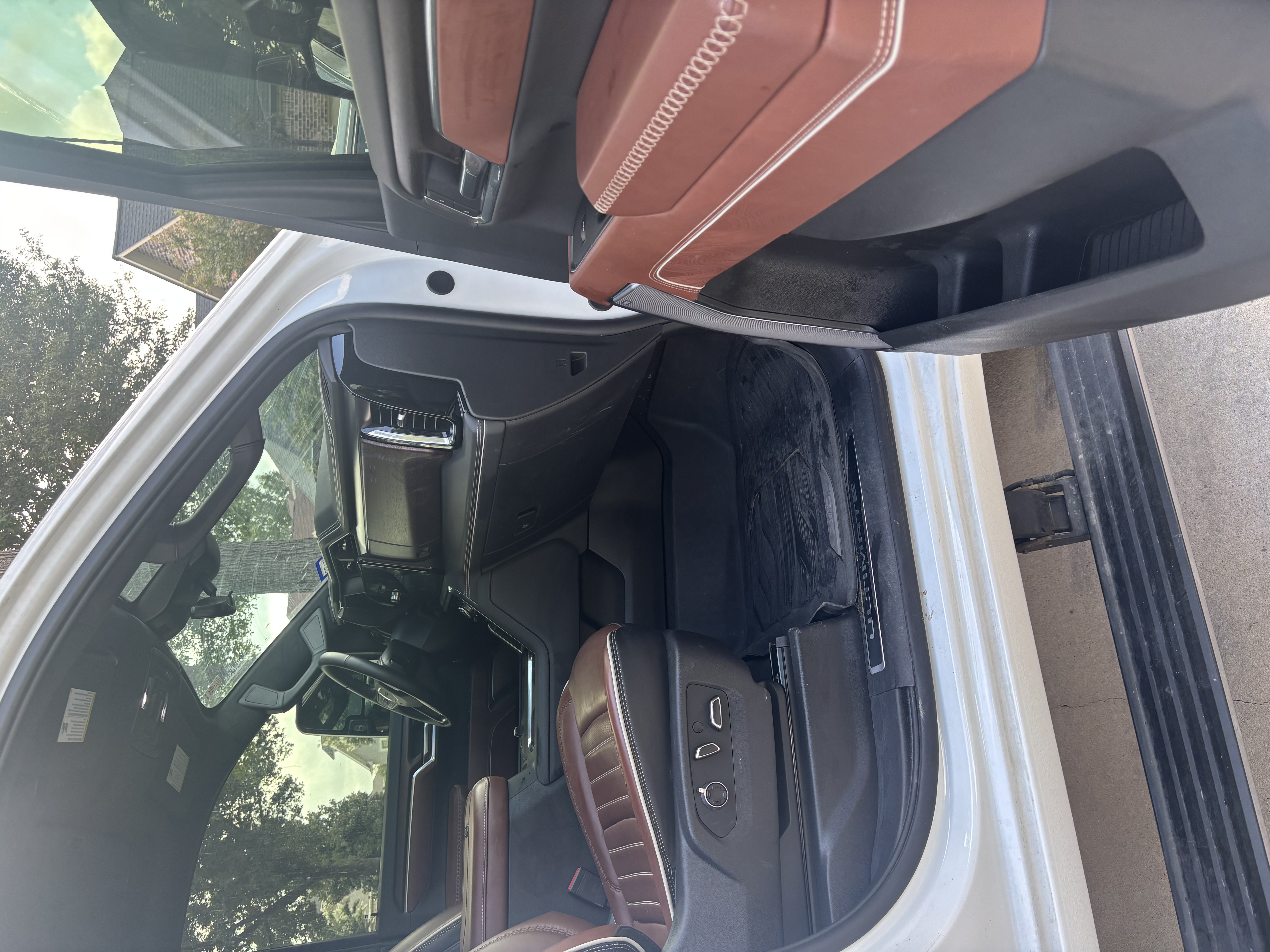 Used 2026 GMC Sierra 3500 Denali Ultimate AWD/4WD image 12