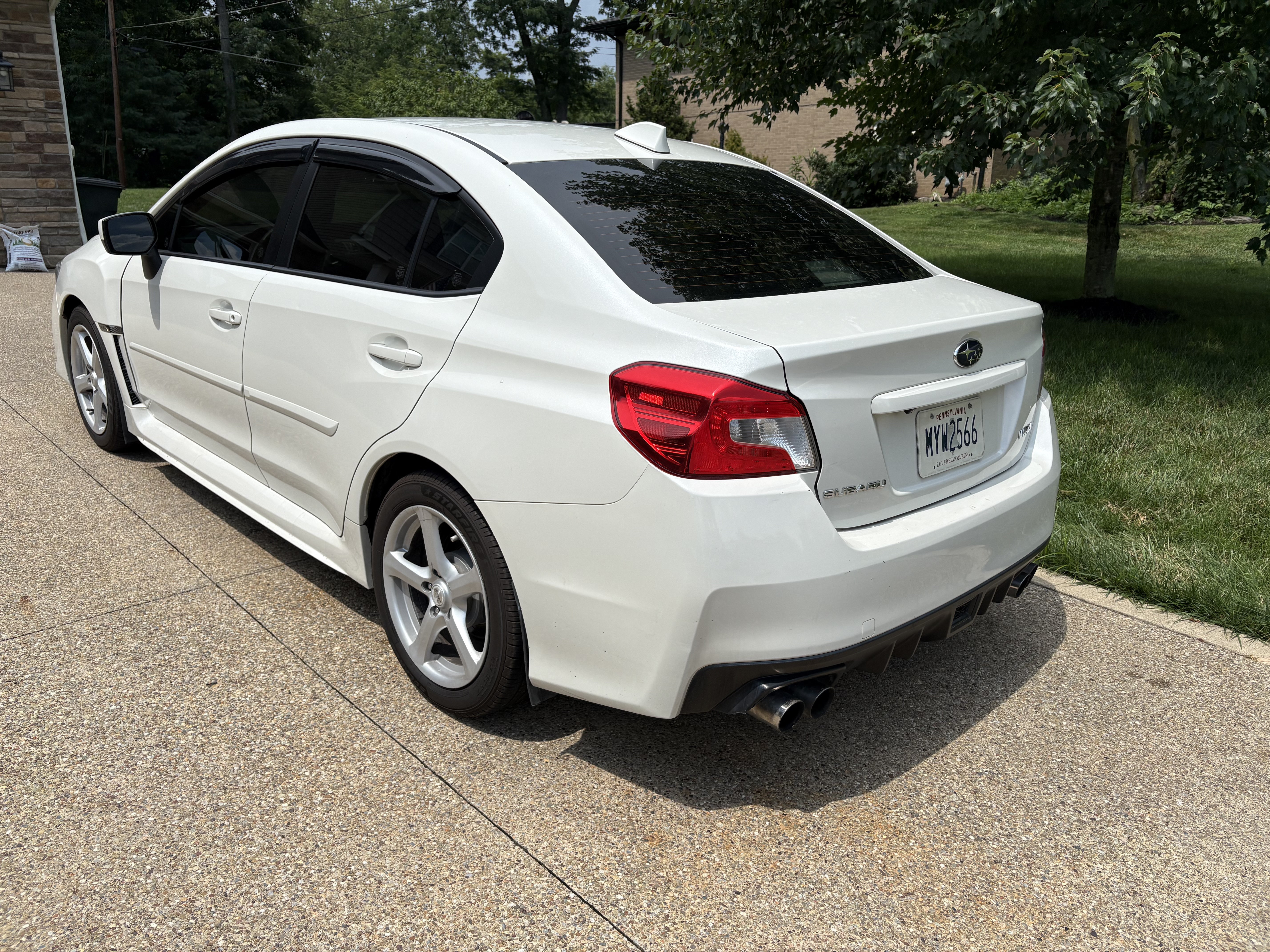 Used 2015 Subaru WRX AWD/4WD image 4
