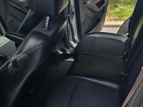 Used 2018 Chevrolet Trax LT w/ LT Convenience Package FWD image 12