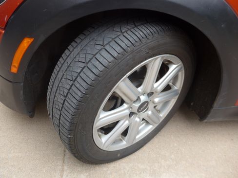 Used 2015 MINI Cooper S image 12