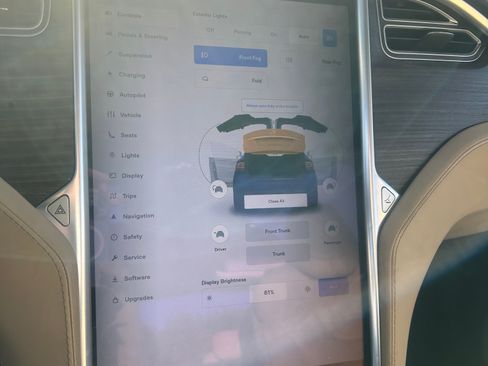 Used 2016 Tesla Model X 90D image 20