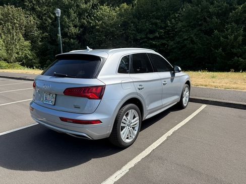 Used 2018 Audi Q5 Prestige AWD/4WD image 6
