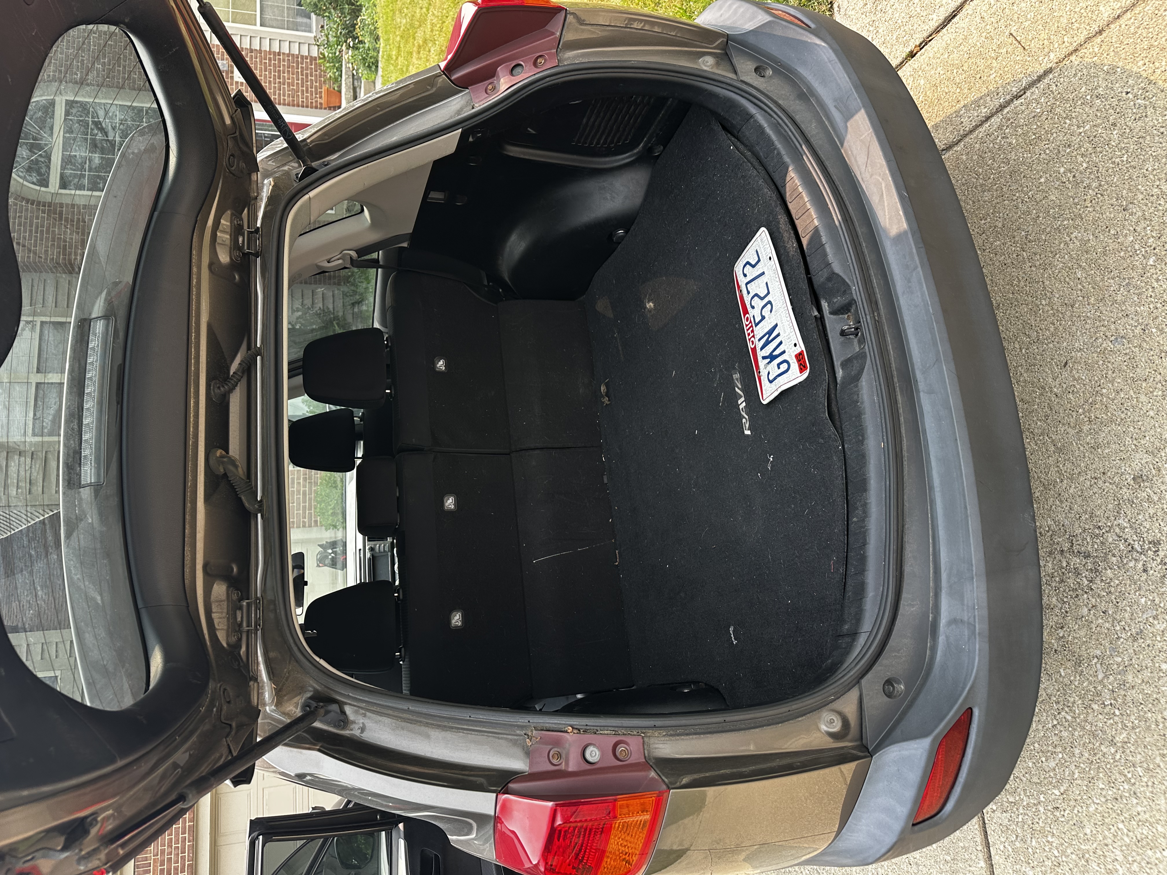 Used 2015 Toyota RAV4 LE FWD image 13