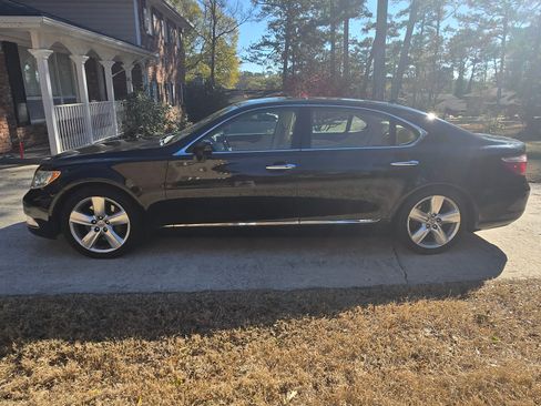 Used 2008 Lexus LS 460 L image 4