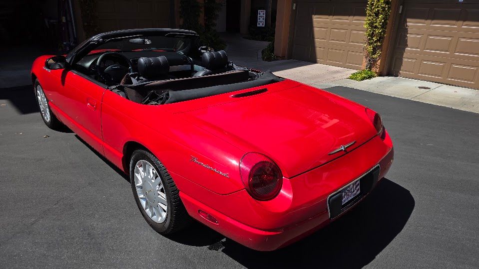 Used 2003 Ford Thunderbird RWD image 10
