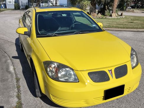 Used 2008 Pontiac G5 w/ Preferred Package image 4