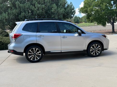 Used 2018 Subaru Forester 2.0XT Touring AWD/4WD image 6
