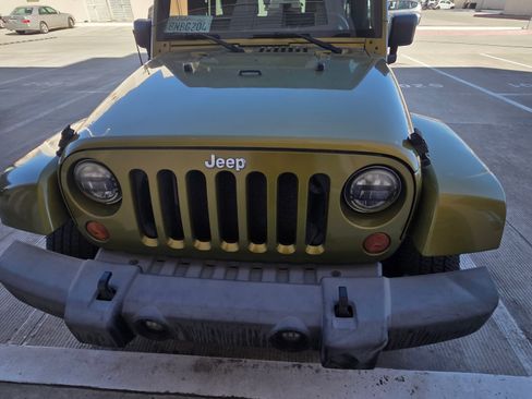 Used 2007 Jeep Wrangler Unlimited Sahara w/ Trailer Tow Group image 1