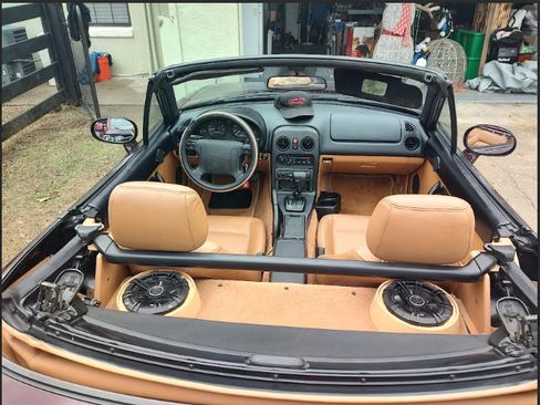 Used 1995 MAZDA MX-5 Miata image 6