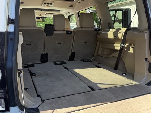 Used 2016 Land Rover LR4 HSE Silver Edition image 23