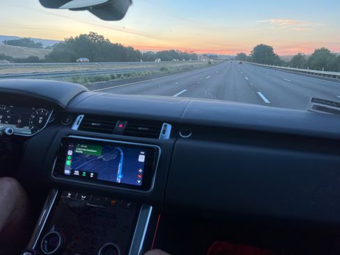 Used 2019 Land Rover Range Rover Sport HSE Dynamic image 5