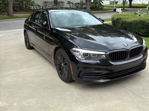 Used 2019 BMW 530i w/ Convenience Package RWD image 1