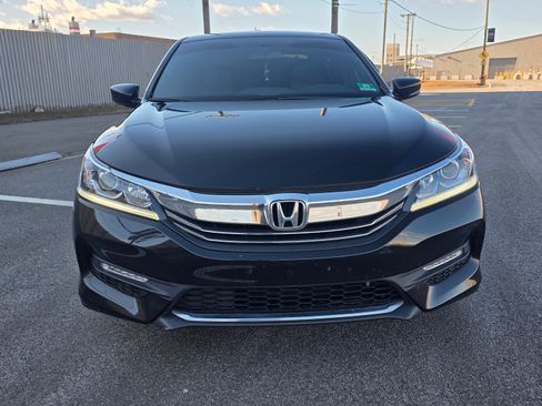 Used 2016 Honda Accord Sport image 1