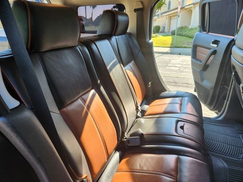 Used 2009 HUMMER H3 Luxury image 12
