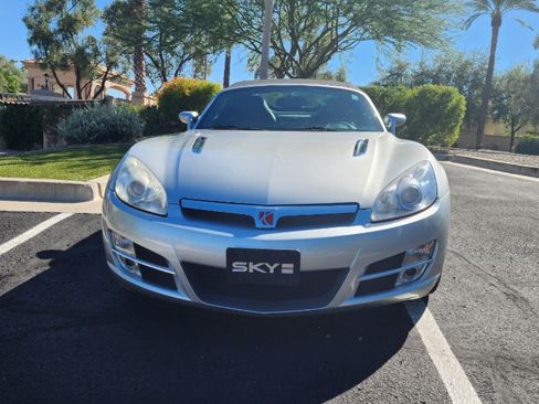 Used 2007 Saturn Sky w/ Premium Trim Pkg image 5