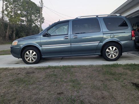 Used 2007 Buick Terraza CXL w/ Driver Confidence Package FWD image 1