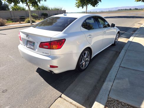 Used 2007 Lexus IS 250 RWD image 5