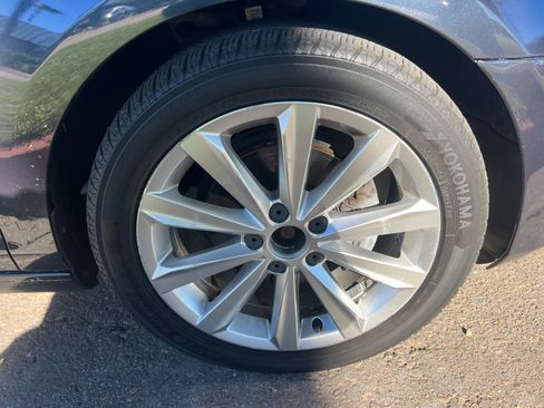 Used 2016 Kia Soul + image 11