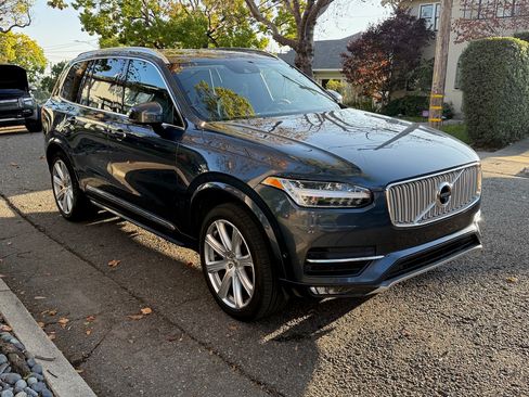 Used 2018 Volvo XC90 T6 Inscription w/ Convenience Package image 21