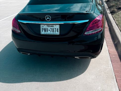 Used 2015 Mercedes-Benz C 300 Sedan image 6