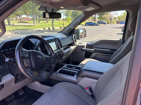 Used 2017 Ford F150 XLT w/ Equipment Group 302A Luxury AWD/4WD image 13