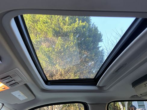 Used 2008 Cadillac Escalade 2WD image 11