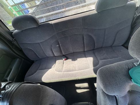 Used 2000 GMC Sierra 1500 2WD Extended Cab image 16