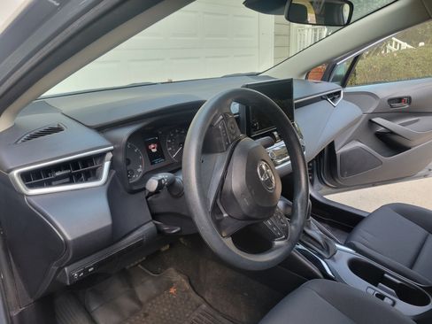 Used 2024 Toyota Corolla LE image 12