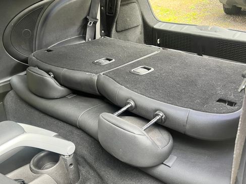 Used 2010 MINI Cooper Hardtop image 10