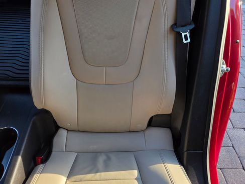 Used 2012 Chevrolet Volt Premium w/ Premium Trim Package image 21