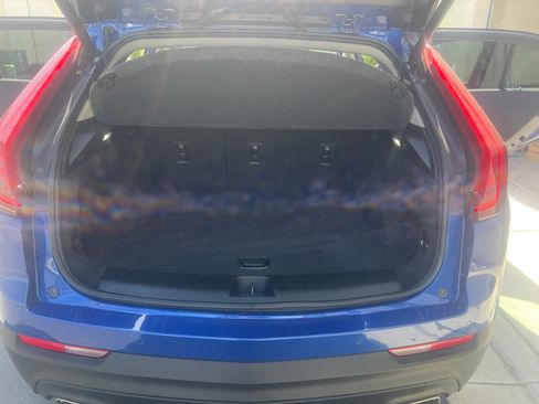 Used 2021 Cadillac XT4 Luxury FWD image 7